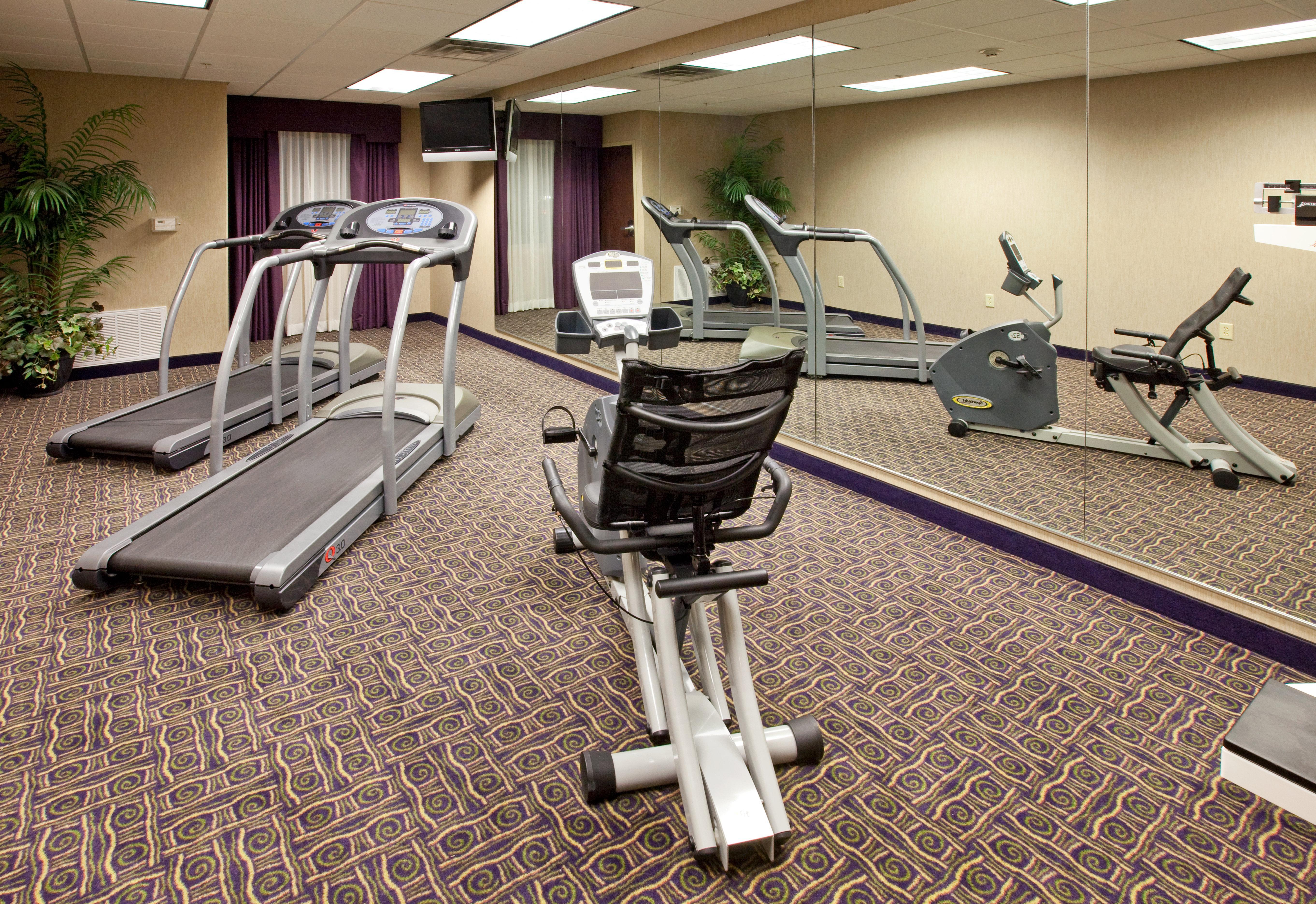 Holiday Inn Express Hotel And Suites Ada By Ihg Esterno foto