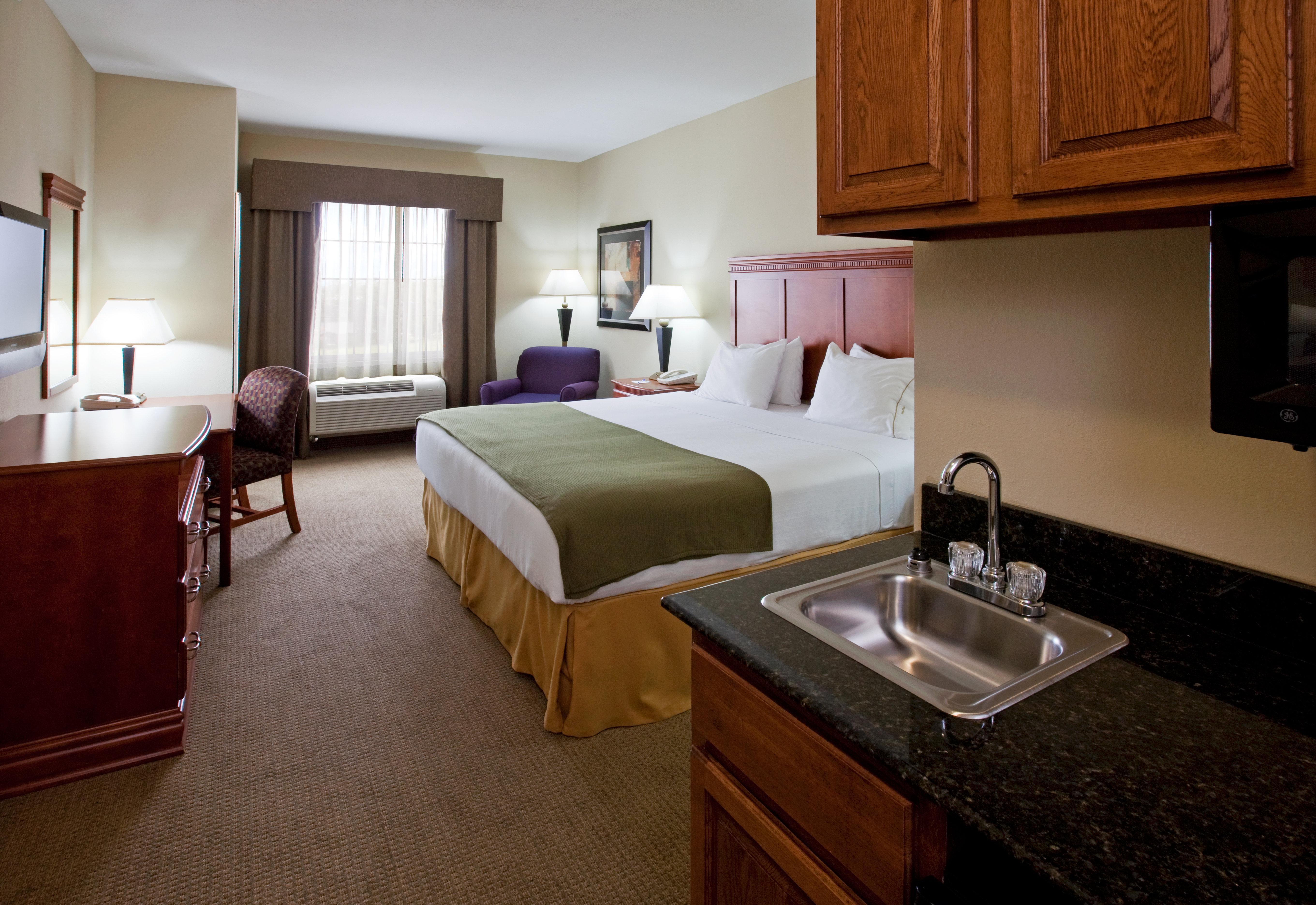 Holiday Inn Express Hotel And Suites Ada By Ihg Camera foto